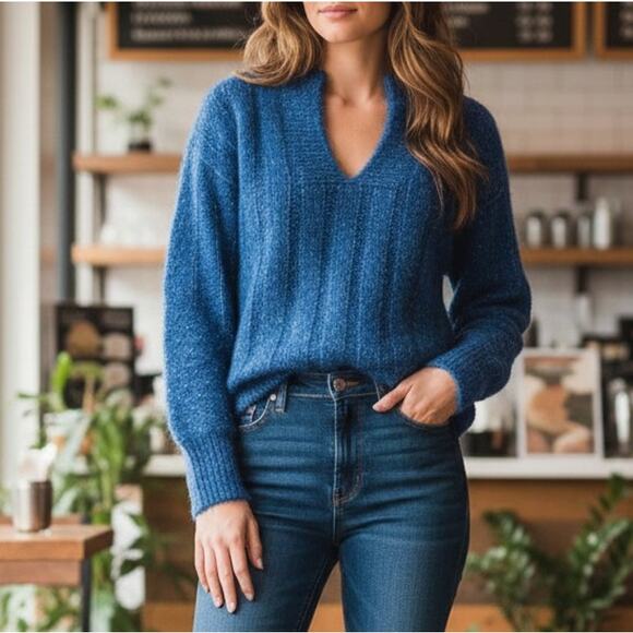Pilcro Sweaters - ANTHROPOLOGIE Pilcro Maggie Blue Fuzzy Soft V-Neck Balloon Sleeve Sweater Sz XS